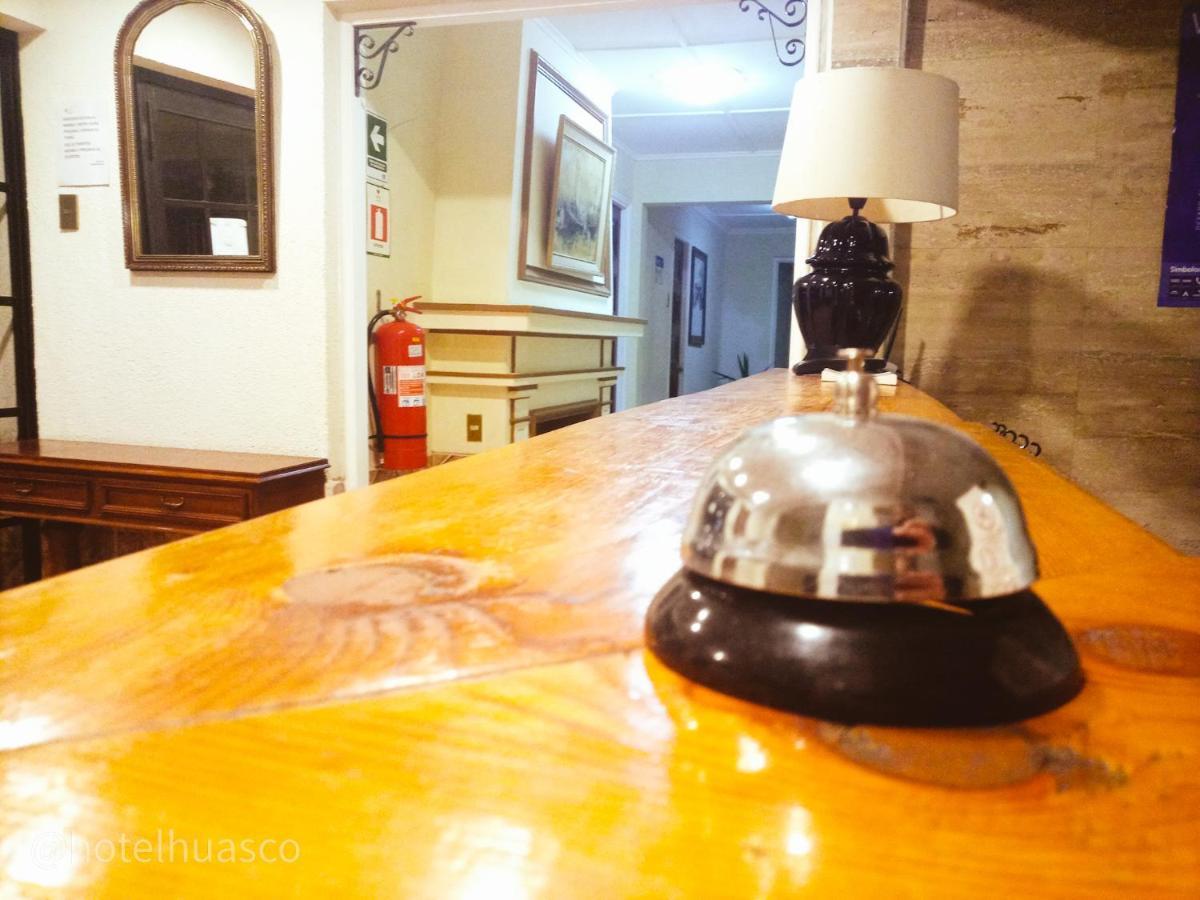 Hotel Уаско Екстер'єр фото